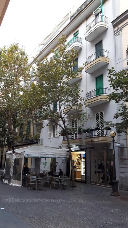 Your Bed Napoli Bagian luar foto